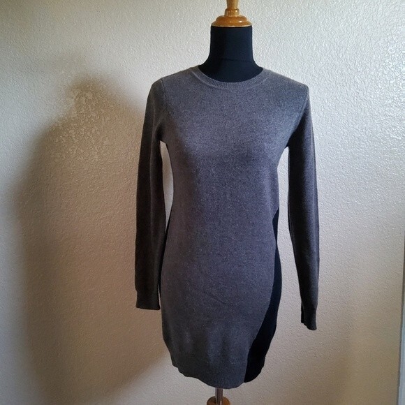 Aqua Cashmere Colorblock Tunic Pullover Sweater XS